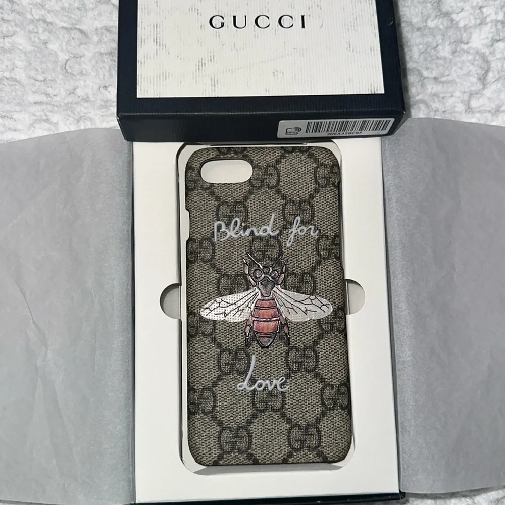Gucci Beige GG Supreme Canvas Blind For Love iPhone 7 Case New with box - Picture 1 of 6